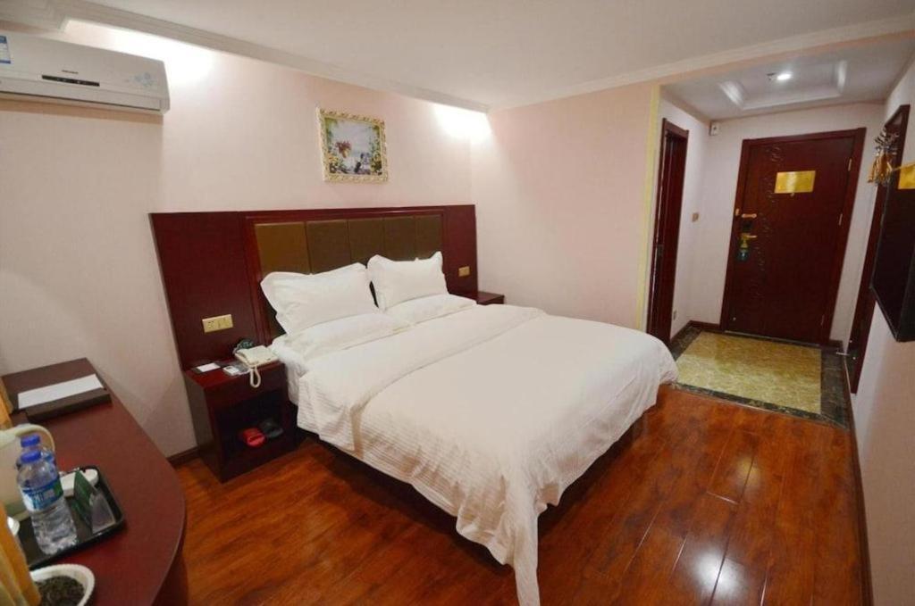 Greentree Inn Hefei East Wangjiang Road Ctce Express Hotel Exteriör bild